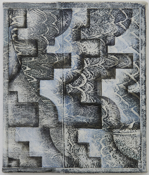 Form und Schatten, 2023 – 30 x 25 cm; Kreidefarbe und Tusche auf Loden; Foto: Annette Kradisch