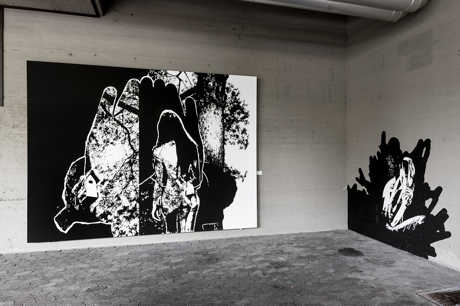 „Welch ein Rätsel, welch ein Nichts, der Tag, die Nacht“, 2015 – Wandbild 2-teilig;
a) 260x370 cm, b) 190x200 cm;
Acryl auf Wand, Acryl auf Holz