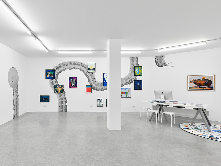 Ausstellungsansicht „Sei mein Freund” Sebastian Tröger und Steve Viezens &ndash; Foto: Tim Hufnagl