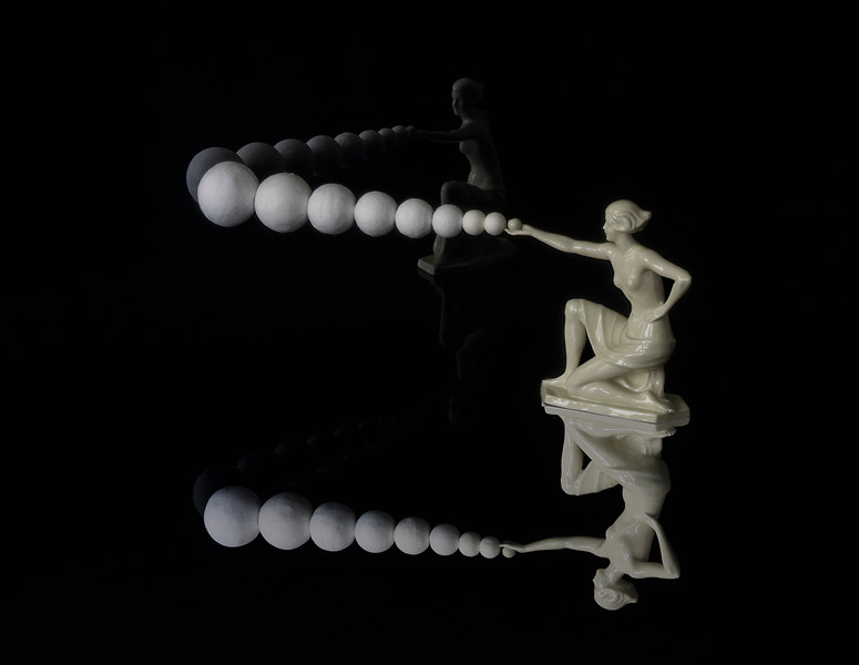 Stagebeauty 9, 2009/2010 &ndash; Ed. 3; 41 x 53,4 x 4 cm; Inkjet Pigment Druck auf Papier; gerahmt