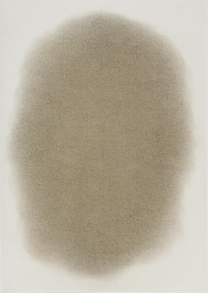 ohne Titel (Ableitung zu pas de peur), 2020 &ndash; 29,7 x 21 cm, Buntstift, Abrieb und Pigment auf Papier; Foto Annette Kradisch